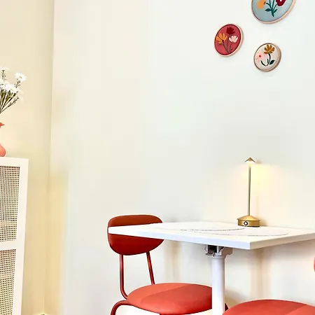 Le Petit - 2 & 2 Terrasse Daire *