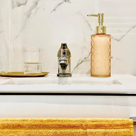 Le Petit - 2 & 2 Terrasse *