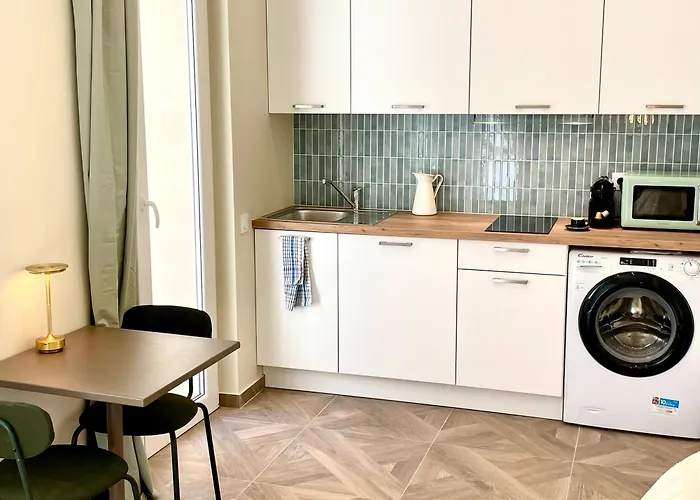 Le Petit - 2 & 2 Terrasse Апартаменты