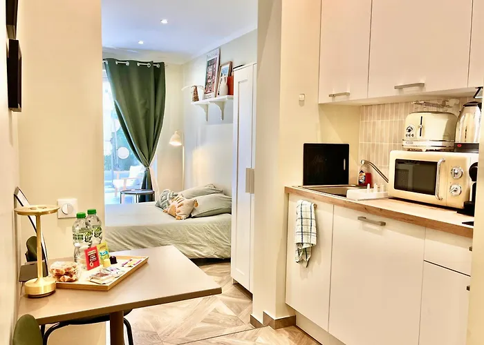 Le Petit - 2 & 2 Terrasse Апартаменты *