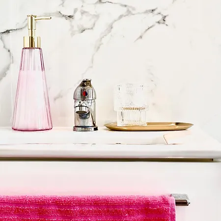 Le Petit - 2 & 2 Terrasse Nicea