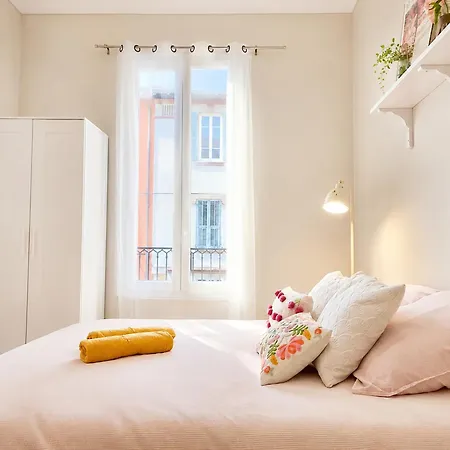 Apartment Le Petit - 4 Studios, 2 With Private Terrace - Centre Nizza