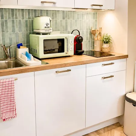 Le Petit - 4 Studios, 2 With Private Terrace - Centre * Nizza
