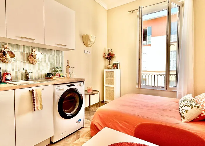 Le Petit - 2 & 2 Terrasse Apartment
