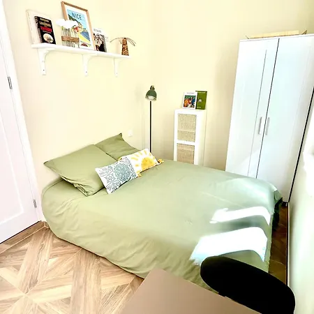 Le Petit - 4 Studios, 2 With Private Terrace - Centre Nice